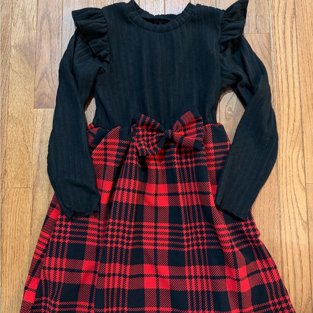Plaid Red and Black Girls Dress with bow, Adorable detail on sleeves
